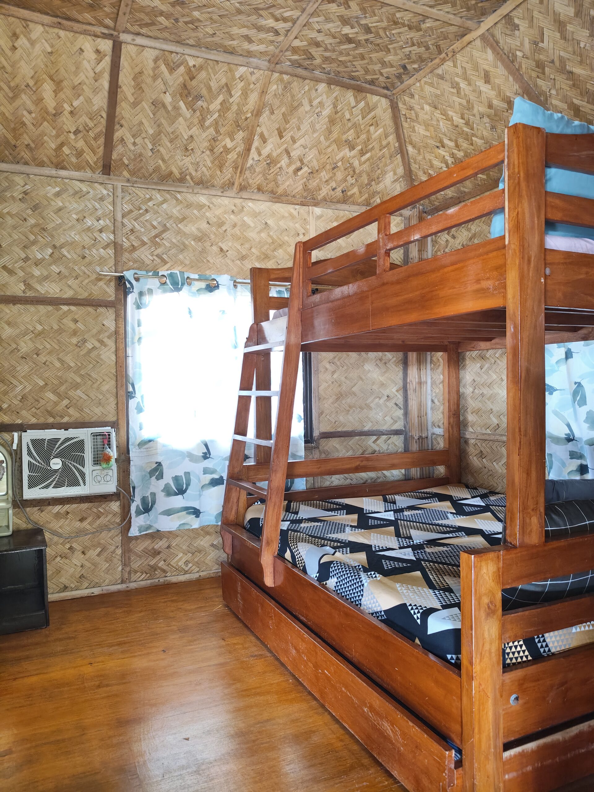 Kubo 4A (10 Pax) - Image 4